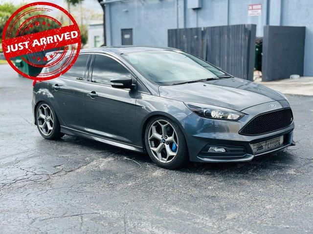 2017 Ford Focus St