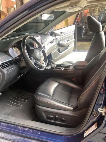 Photo of 2019 Gray Nissan Altima