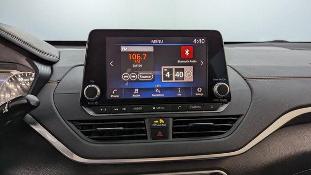 Photo of 2019 Gray Nissan Altima