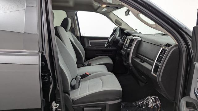 Photo of 2022 Black RAM 1500 Classic