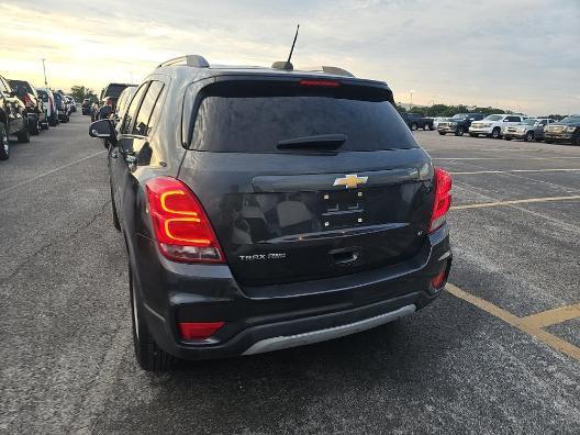 Photo of 2017 Nightfall Gray Metallic Chevrolet Trax