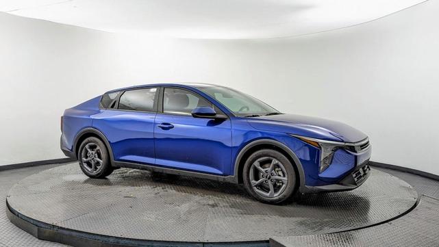Photo of 2025 Deep Sea Blue Kia K4