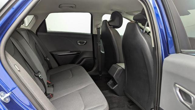 Photo of 2025 Deep Sea Blue Kia K4