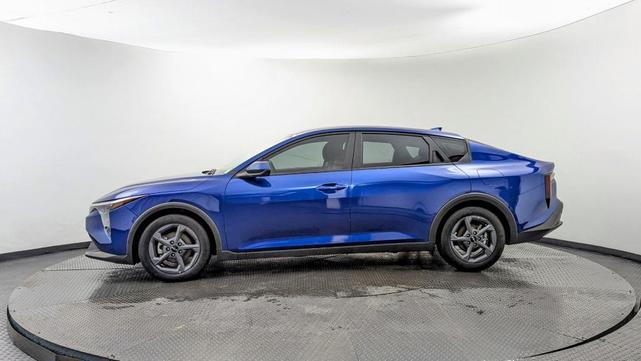 Photo of 2025 Deep Sea Blue Kia K4
