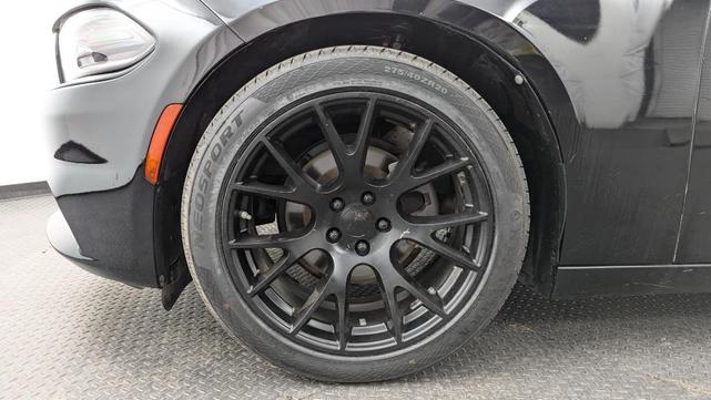 Photo of 2019 Pitch Black Clearcoat Dodge Charger
