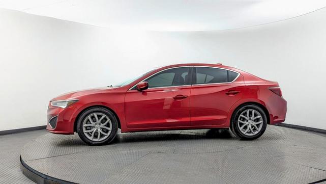 Photo of 2020 Performance Red Pearl Acura ILX