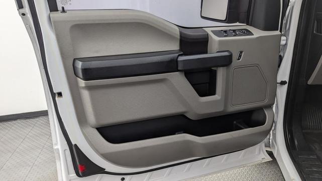 Photo of 2019 Oxford White Ford F-150