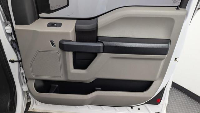 Photo of 2019 Oxford White Ford F-150