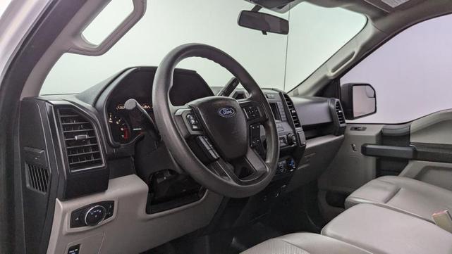 Photo of 2019 Oxford White Ford F-150