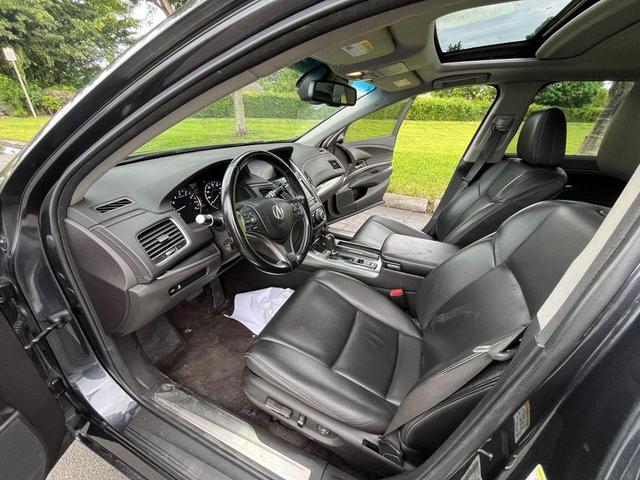Photo of 2014 Graphite Luster Metallic Acura RLX