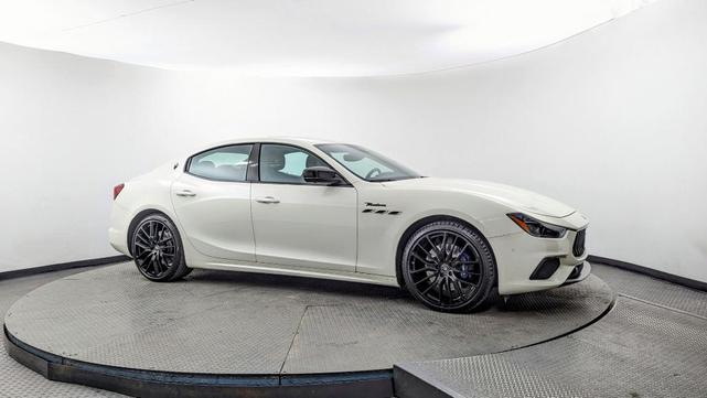 Photo of 2022 Bianco Maserati Ghibli
