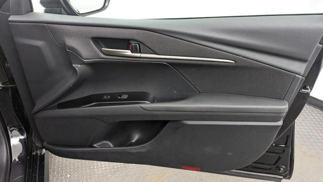 Photo of 2025 Midnight Black Metallic Toyota Camry