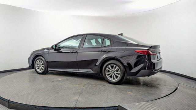 Photo of 2025 Midnight Black Metallic Toyota Camry