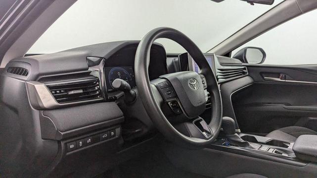 Photo of 2025 Midnight Black Metallic Toyota Camry