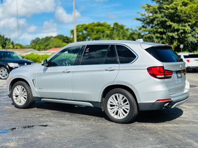 Photo of 2017 Glacier Silver Metallic BMW X5