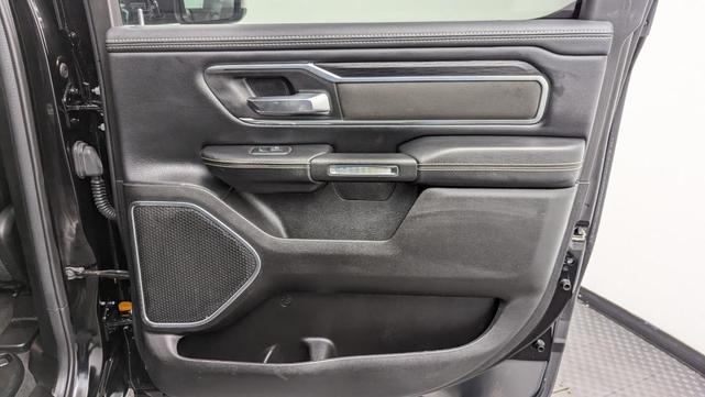 Photo of 2024 Diamond Black RAM 1500
