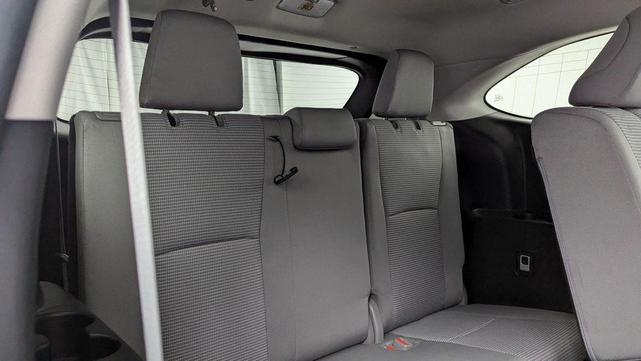 Photo of 2023 Midnight Black Metallic Toyota Highlander