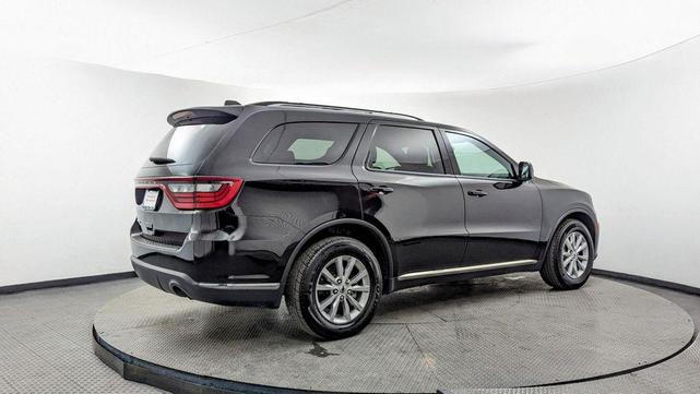 Photo of 2023 DB Black Clearcoat Dodge Durango