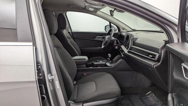 Photo of 2023 Steel Gray Kia Sportage