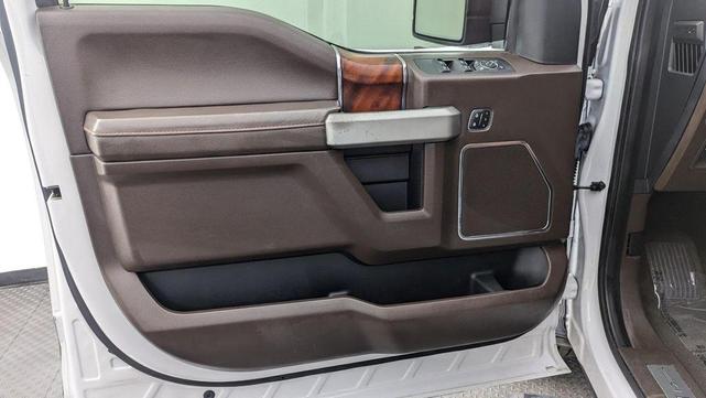 Photo of 2019 Oxford White Ford F-150