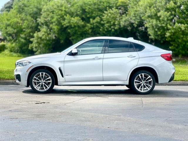 Photo of 2019 Pearl Silver Metallic BMW X6