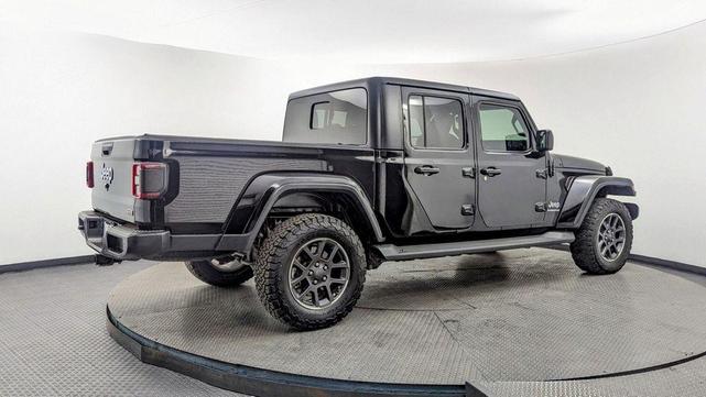 Photo of 2020 Black Clearcoat Jeep Gladiator