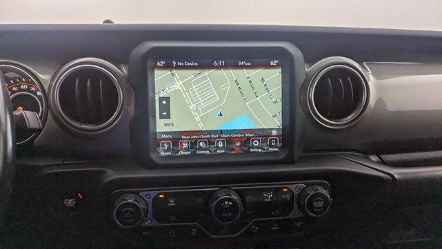 Photo of 2020 Black Clearcoat Jeep Gladiator