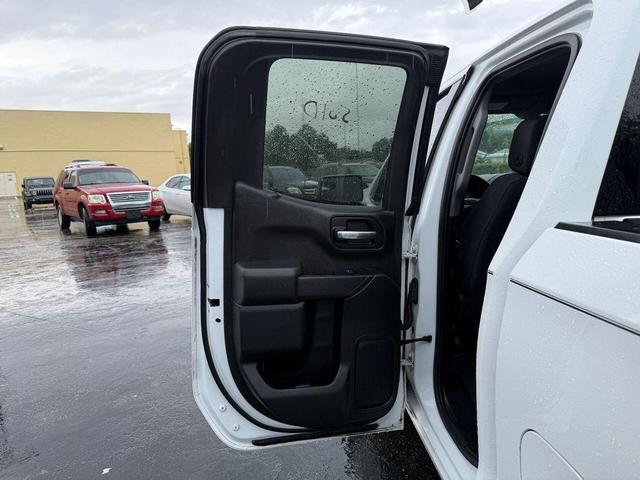 Photo of 2019 Summit White Chevrolet Silverado 1500