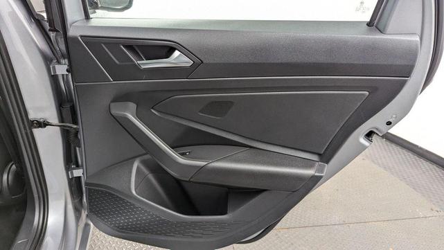 Photo of 2020 Pyrite Silver Metallic Volkswagen Jetta