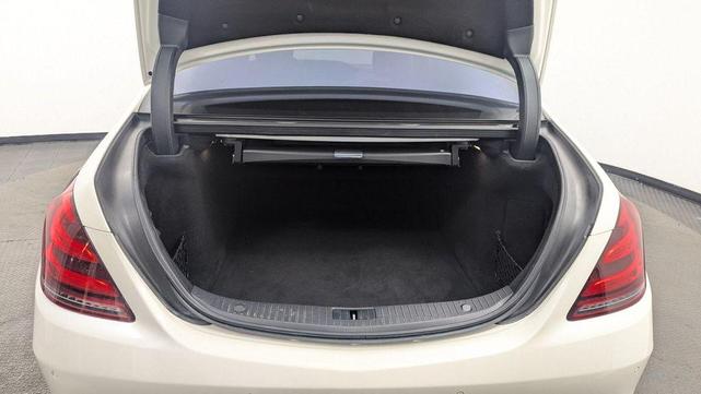 Photo of 2019 designo Diamond White Mercedes-Benz S-Class