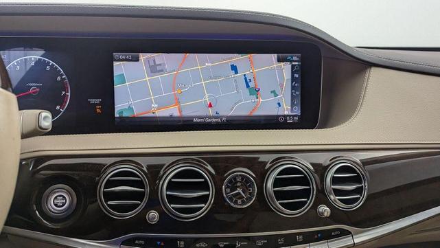 Photo of 2019 designo Diamond White Mercedes-Benz S-Class