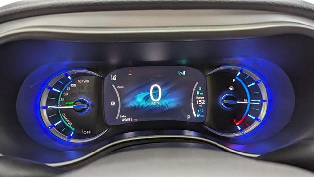 Photo of 2024 Bright White Clearcoat Chrysler Pacifica Hybrid