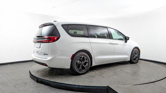Photo of 2024 Bright White Clearcoat Chrysler Pacifica Hybrid
