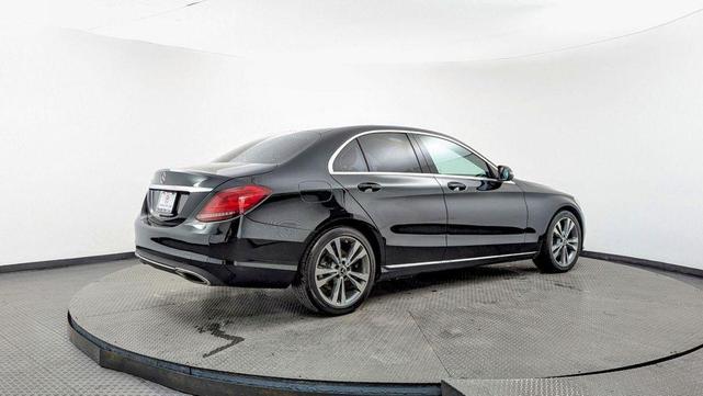 Photo of 2019 Emerald Green Metallic Mercedes-Benz C-Class