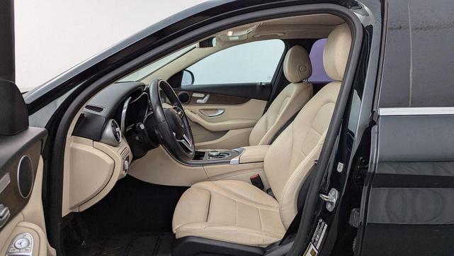 Photo of 2019 Emerald Green Metallic Mercedes-Benz C-Class