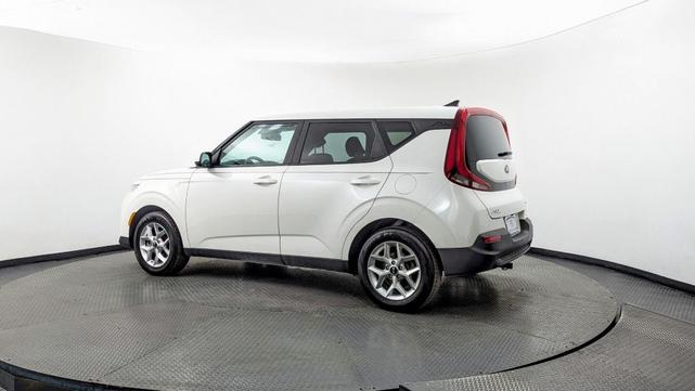 Photo of 2020 Snow White Pearl Kia Soul