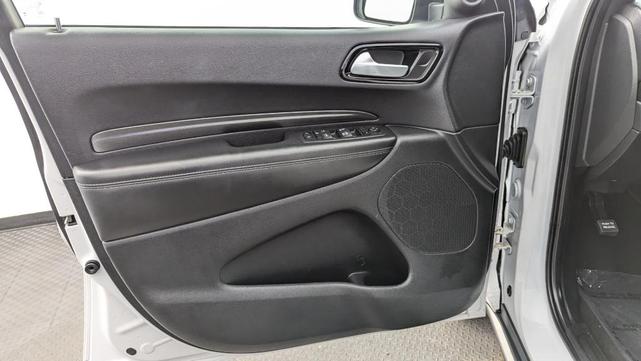 Photo of 2023 White Knuckle Clearcoat Dodge Durango