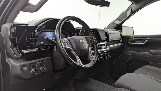 Photo of 2023 Black Chevrolet Silverado 1500