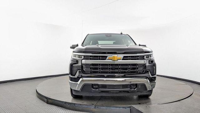 Photo of 2023 Black Chevrolet Silverado 1500