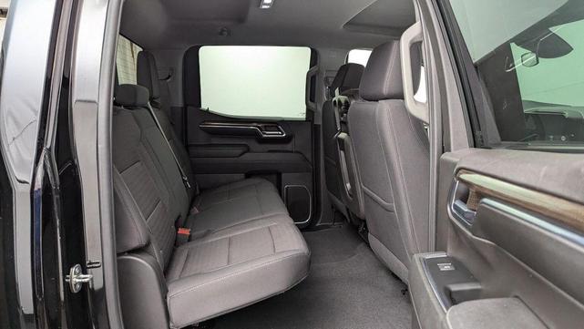Photo of 2023 Black Chevrolet Silverado 1500