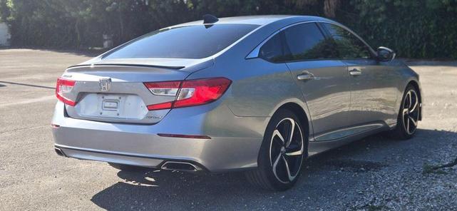 Photo of 2021 Lunar Silver Metallic Honda Accord