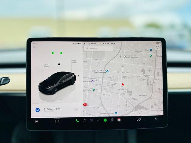Photo of 2023  Tesla Model 3