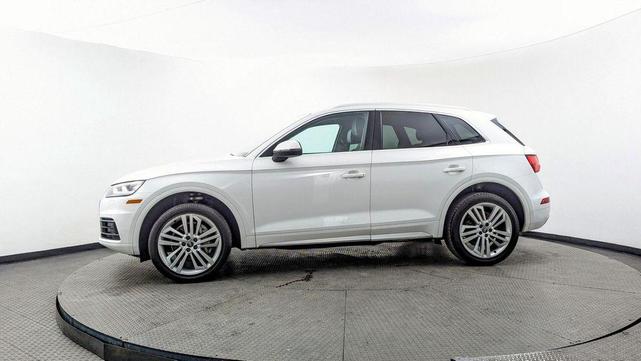 Photo of 2020 Ibis White Audi Q5