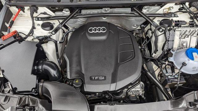Photo of 2020 Ibis White Audi Q5