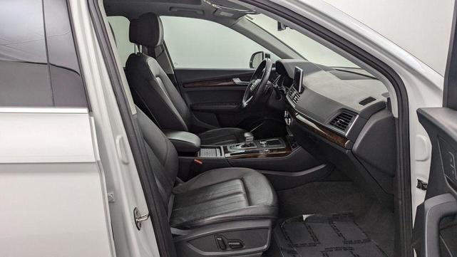 Photo of 2020 Ibis White Audi Q5