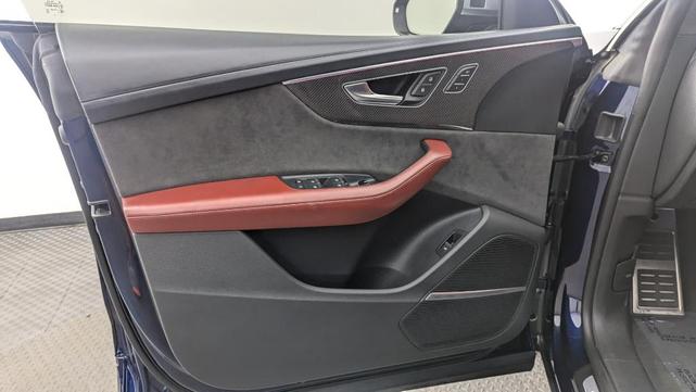 Photo of 2021 Navarra Blue Metallic Audi SQ8