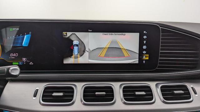 Photo of 2023 Polar White Mercedes-Benz AMG GLE 53