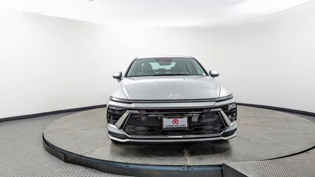 Photo of 2025 Silver Hyundai SONATA