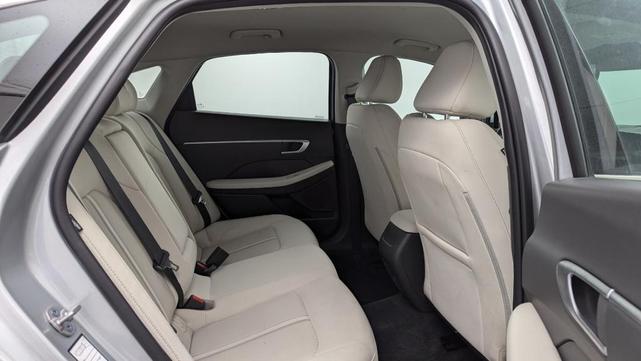 Photo of 2025 Silver Hyundai SONATA
