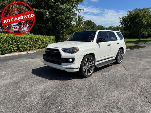 Photo of 2019 Blizzard Pearl Toyota 4Runner